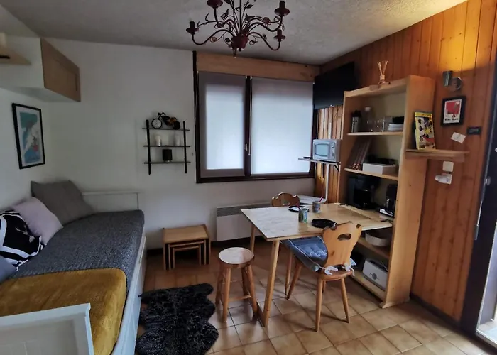 Renove Portes Du Soleil Chatel Apartment